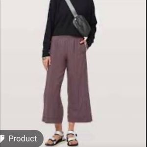 Lululemon wanderer culotte Black sz 10